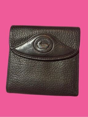 Vintage Dooney and Bourke Black Pebbled Leather Wallet/Kiss Lock Coin Section